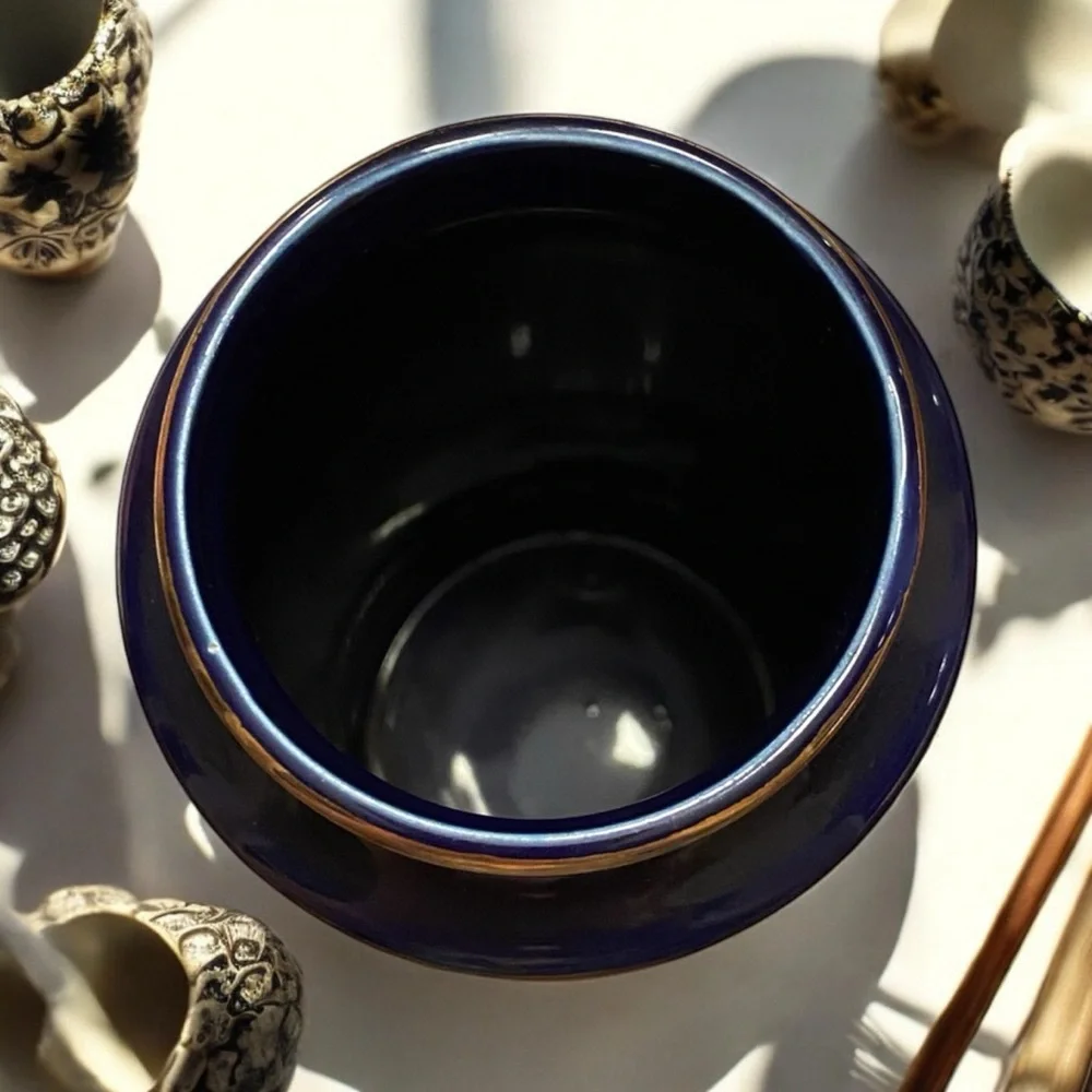 Vintage Japanese Cobalt Blue Porcelain Vase Crane & Pine Tree 6”
